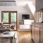 Pod Dachem W Centrum Apartzakop Апартаменты Закопане