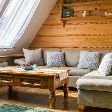 Pod Dachem W Centrum Apartzakop Apartman